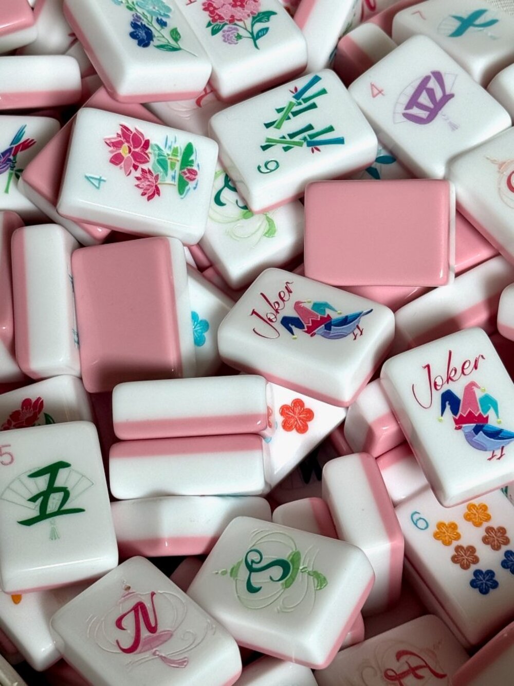 Soulchen 1.4" Acrylic Pink American Mahjong Set 168 Numbered Tiles from Amazon